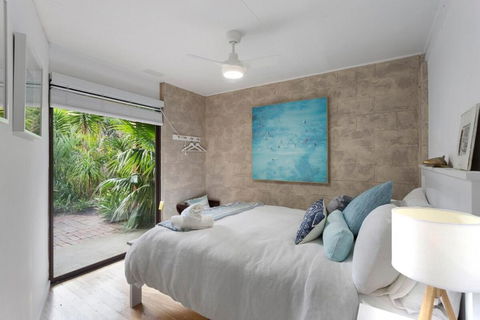 Private & Exotic Island Home Close To Beach Access - Accommodation Whitsundays 2
