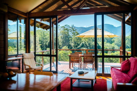 Promised Land Retreat - Accommodation Whitsundays 3