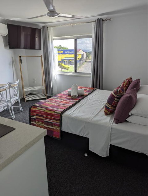 PROSERPINE MOTOR LODGE - Accommodation Whitsundays 3