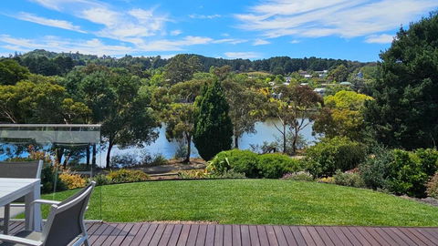 Province Lake House - Accommodation Whitsundays 0