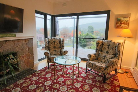Queen On Randle - Accommodation Whitsundays 1