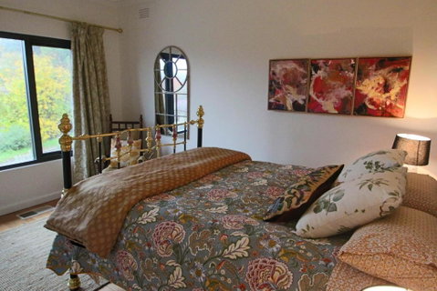 Queen On Randle - Accommodation Whitsundays 3
