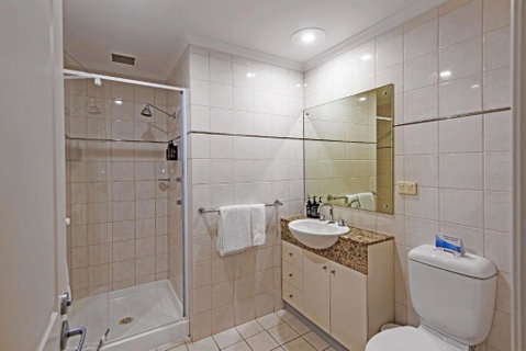 Quality Apartments Adelaide Central - Accommodation Whitsundays 3
