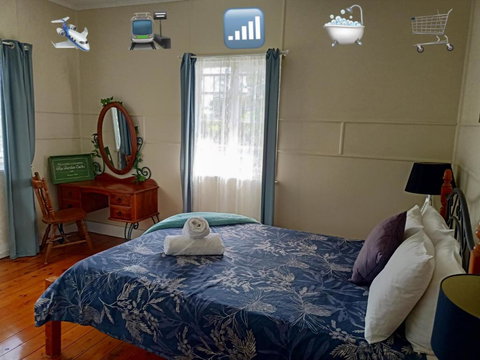Quiet Private Central Cozy 3bdrm FREE Parking - Accommodation Whitsundays 0