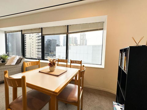 QV Central Oasis Contemporary City Getaway - Accommodation Whitsundays 1