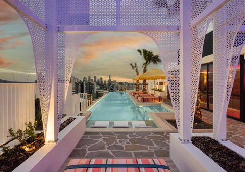 Rambla At South City SQ - Accommodation Whitsundays 0