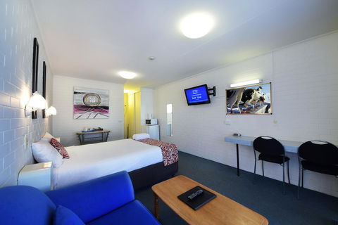 Aspley Motor Inn - Accommodation Whitsundays 2