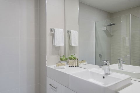 Astra Apartments Newcastle (Merewether) - Accommodation Whitsundays 0