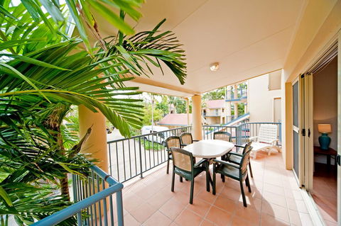 At Beach Court Holiday Villas - Accommodation Whitsundays 2