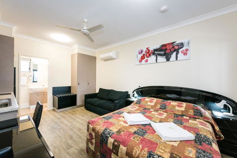 Athena Studio Units - Accommodation Whitsundays 1