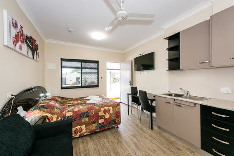 Athena Studio Units - Accommodation Whitsundays 2