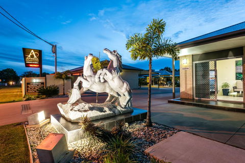 Athena Studio Units - Accommodation Whitsundays 0