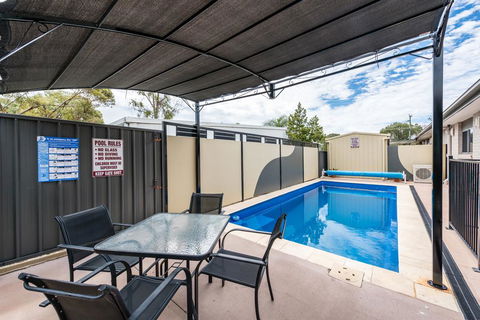 Athena Studio Units - Accommodation Whitsundays 3