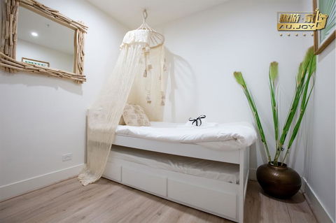 AU.JOY Great View 2 Bedroom Apartment (CBD 1) - Accommodation Whitsundays 0