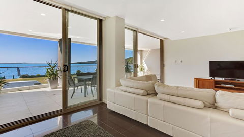 Aura Apartment With Spectacular Views! - Accommodation Whitsundays 0