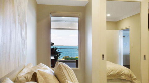 Aura Apartment With Spectacular Views! - Accommodation Whitsundays 1