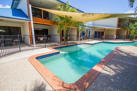 Auski Hideaway - Accommodation Whitsundays 1
