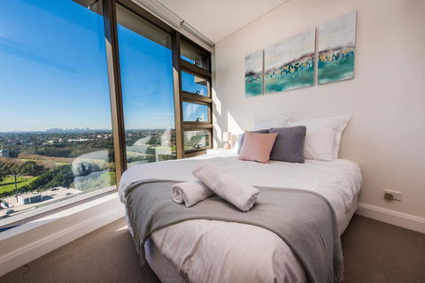 Australia Tower - Olympic Park Green - Accommodation Whitsundays 1