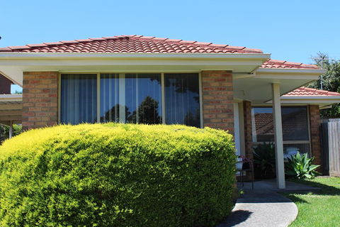 Australian Home Away @ Doncaster Anderson Creek 2 - Accommodation Whitsundays 0
