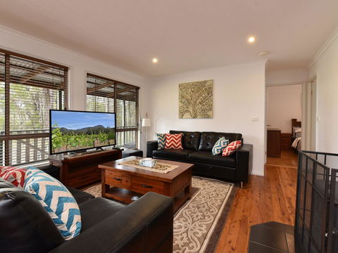 Australiana Cottages - Accommodation Whitsundays 1