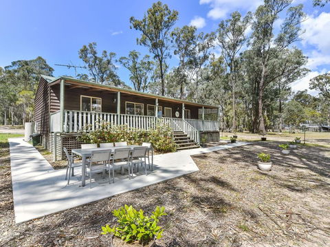 Australiana Cottages - Accommodation Whitsundays 3