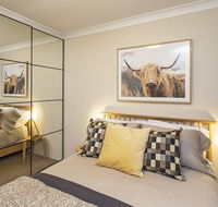 Avalanche 6 - Sophisticated style modern comfort with a central location - Accommodation Whitsundays