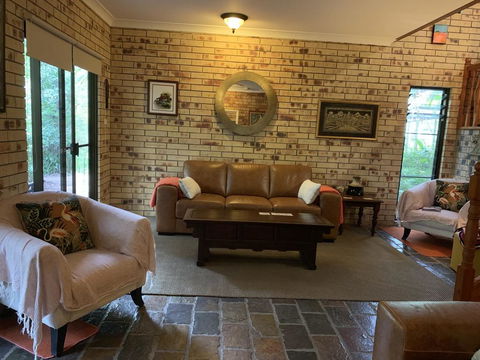 Avalon - Accommodation Whitsundays 2