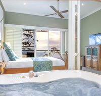 Avocado Sunset Bed  Breakfast - Accommodation Whitsundays