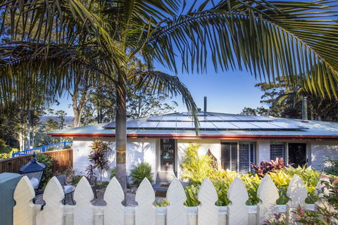 Avocado Sunset Bed & Breakfast - Accommodation Whitsundays 2