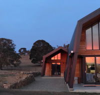 Avonside Alpine Estate Cabin 2 - Accommodation Whitsundays
