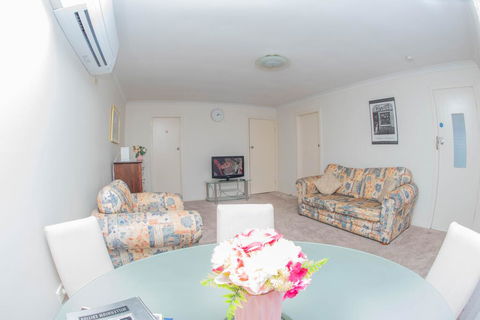 Aya Apartment - Accommodation Whitsundays 0