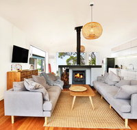 Ayana Beach House - Pet Friendly - Opposite Beach - Accommodation Whitsundays