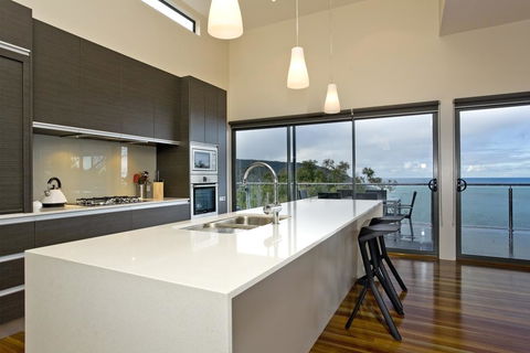 Azure - Accommodation Whitsundays 2