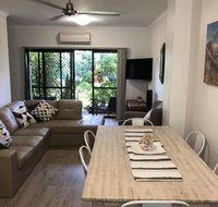 Balcony Apartment Port Douglas - Accommodation Whitsundays