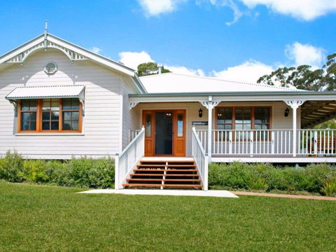 Ballogie Lodge - A Quality, Timeless Retreat - Accommodation Whitsundays 0