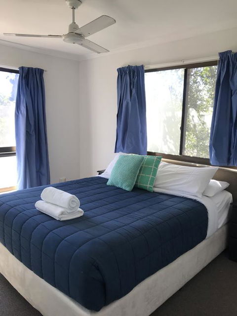 Bargara Beach Motor Inn - Accommodation Whitsundays 1