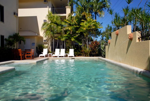 Bay Village Tropical Retreat & Apartments - Accommodation Whitsundays 1