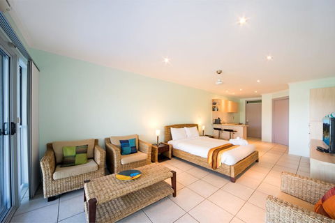Baybliss Apartments Studio 3 - Accommodation Whitsundays 1