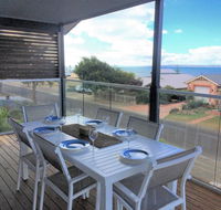 Bayview Beach House Apartment No 2 - Accommodation Whitsundays