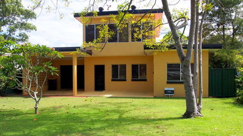 Beach House In Mylestom - Accommodation Whitsundays 0