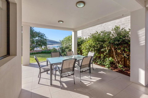 Beach House, Pacific Road, 1/20 - Accommodation Whitsundays 0