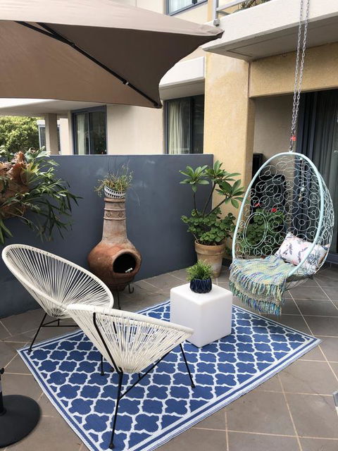 Beach Side Ocean Burleigh Heads 3 Bedroom Family Accomodation - Accommodation Whitsundays 2