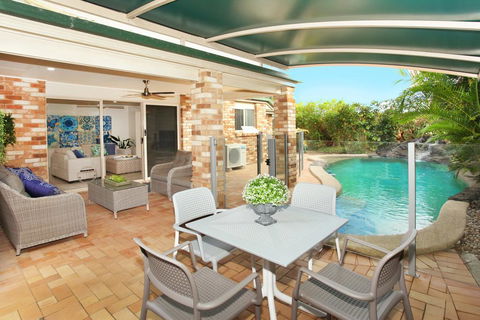 BEACHED @ COOLUM, Pet Friendly, WIFI, Linen Supplied - Accommodation Whitsundays 0