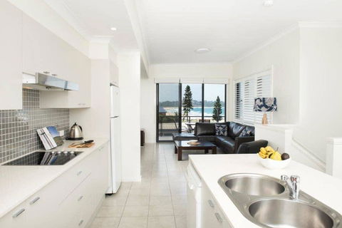 Beachfront 8 - Accommodation Whitsundays 0