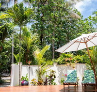 Beachfront Hideaway - Port Douglas - Accommodation Whitsundays