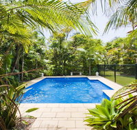 Beachfront Pool House - Absolute beachfront - Accommodation Whitsundays