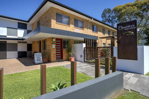Beachpark Apartments Coffs Harbour - Accommodation Whitsundays 1