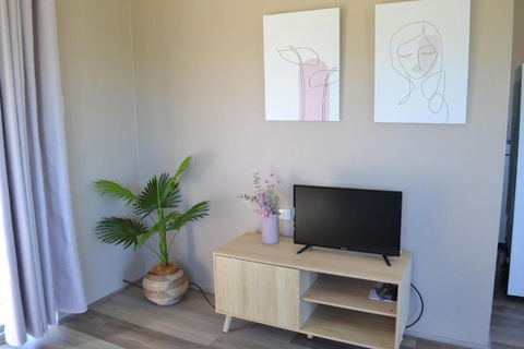 Rio Rita Ocean View Apartments - Accommodation Whitsundays 2