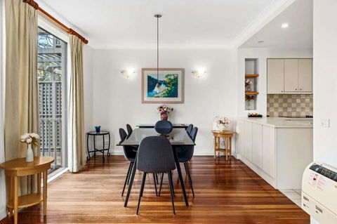 Refreshing Valley Escape - Accommodation Whitsundays 2