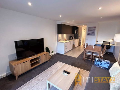 Relaxing Oasis In Bruce -1bd 1bth 1 Carsp Apt - Accommodation Whitsundays 0